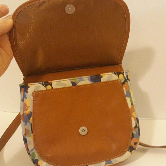 Relic floral small cross bag - Picture 3 of 6